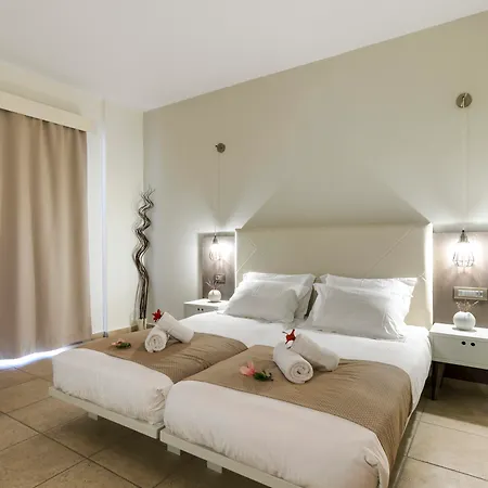 Hotel Bay By Omilos 4*