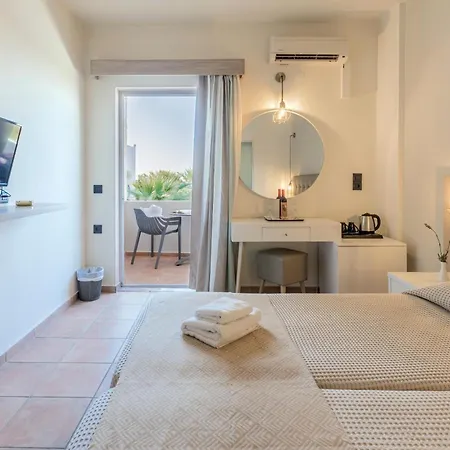 Bay By Omilos Hotel