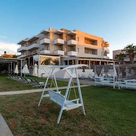 Bay By Omilos Hotel
