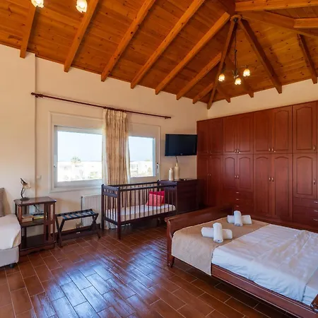 Bay By Omilos Hotel 4*