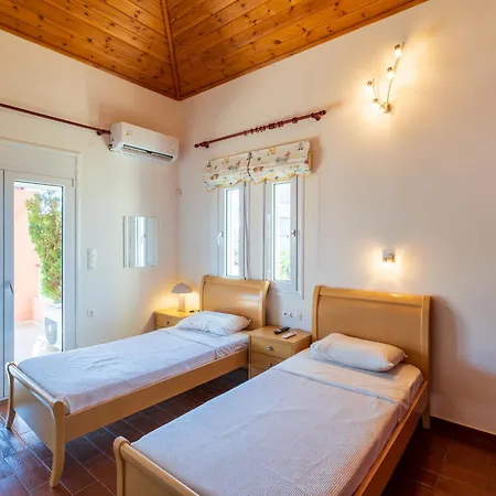 Hotel Bay By Omilos 4*